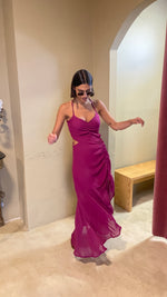 Cargar imagen en el visor de la galería, Vestido Niki uva
