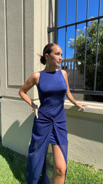 Cargar imagen en el visor de la galería, Vestido Venus
